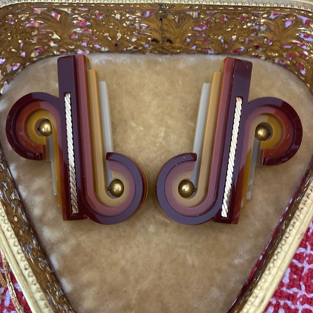 Retro Burgundy and Gold Layered Statement Clip Earrings